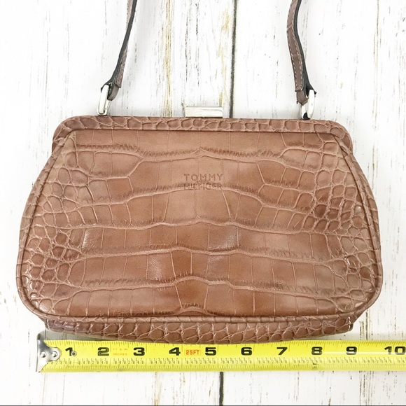 Tommy Hilfiger Snakeskin Print Leather Purse - Picture 12 of 12